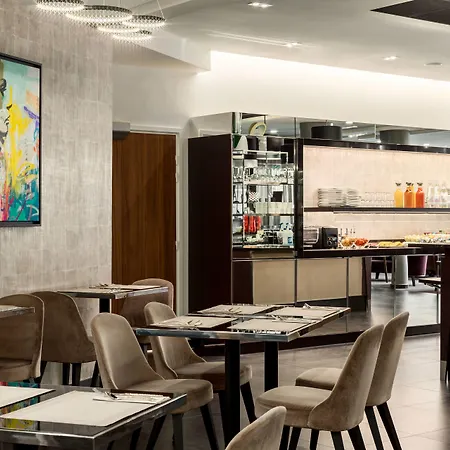 Ac Porte Maillot By Marriott 4*
