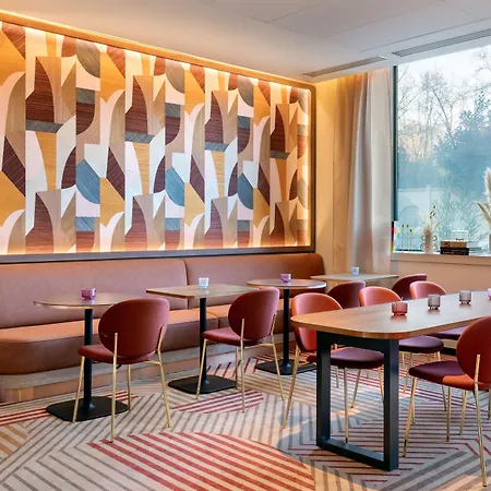 Ac Porte Maillot By Marriott
