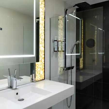 Ac Porte Maillot By Marriott 4*