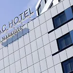 Hotel Ac Porte Maillot By Marriott Parijs