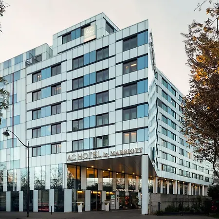 Ac Porte Maillot By Marriott París
