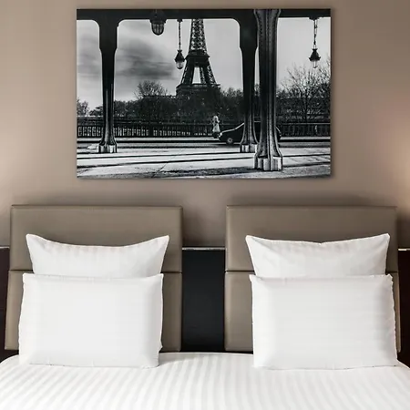 Ac Porte Maillot By Marriott Hotel 4*