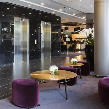 Ac Porte Maillot By Marriott París