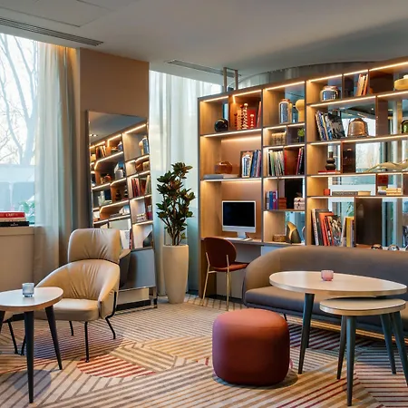 Ac Porte Maillot By Marriott Отель