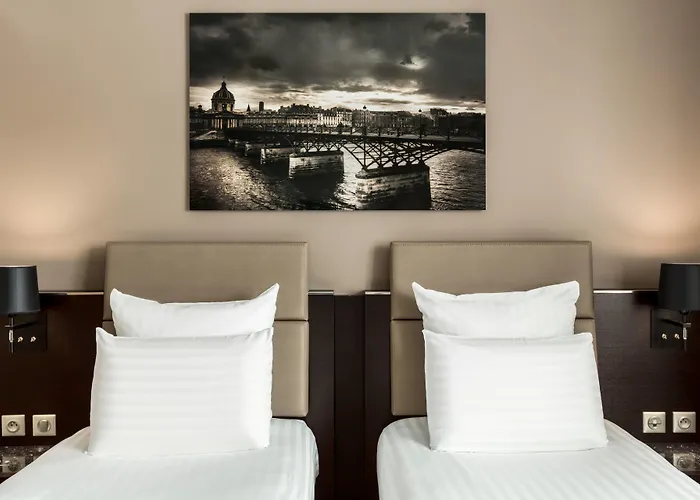 إيه سي بورت مايوه باي ماريوت فندق 4*