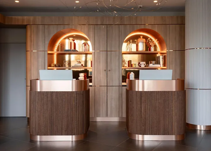 إيه سي بورت مايوه باي ماريوت فندق