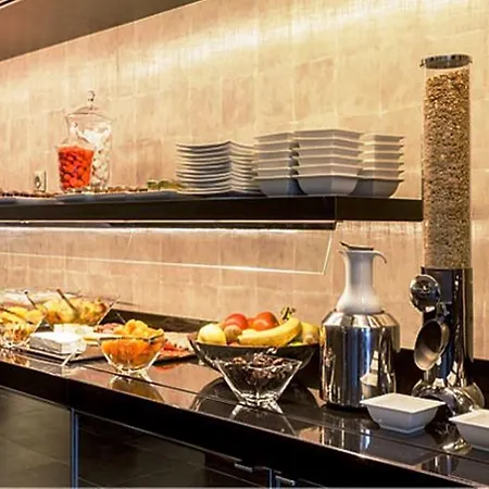 Ac Porte Maillot By Marriott 4* פריז