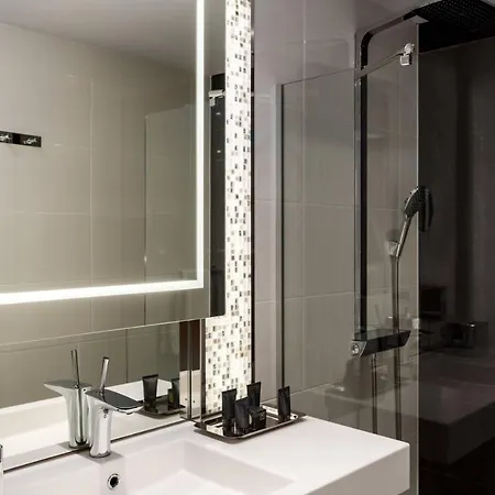 Ac Porte Maillot By Marriott פריז