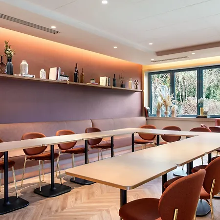Ac Porte Maillot By Marriott מלון